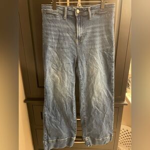 Risen Jeans Wide Leg Crop Jeans